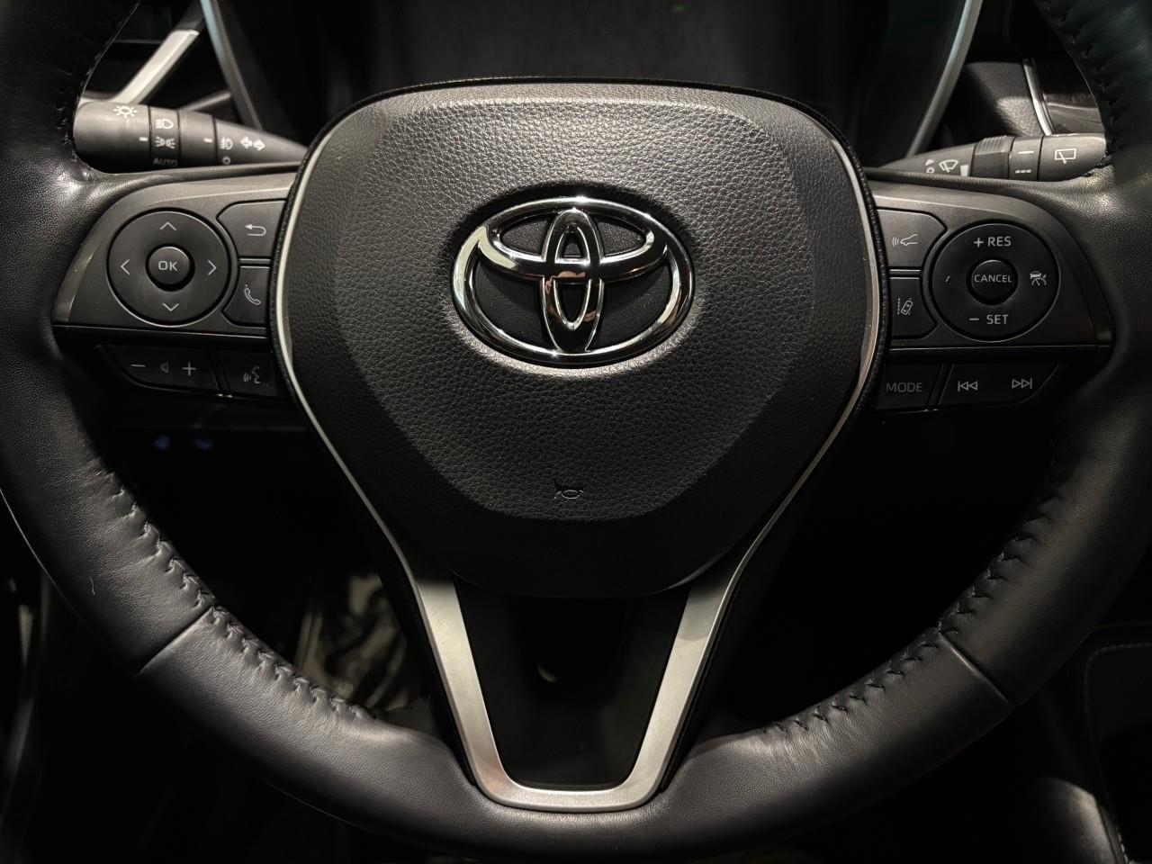 2019 Toyota Corolla Hatchback  Photo