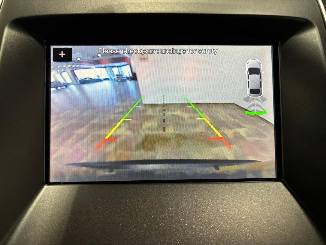 2019 Ford Edge Titanium Photo