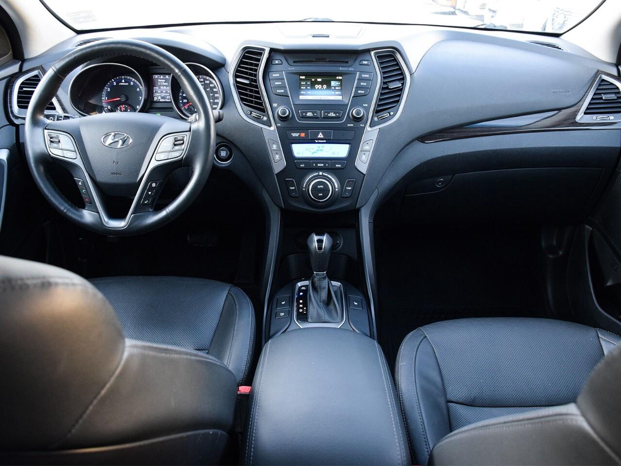 2016 Hyundai Santa Fe XL AWD 4dr 3.3L Auto Luxury Adventure Ed Photo