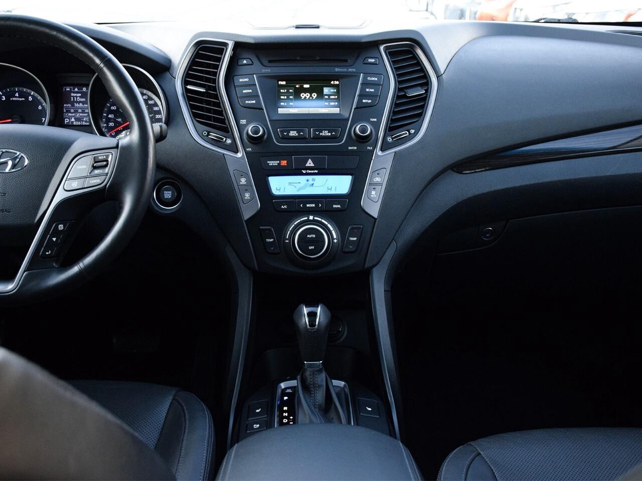 2016 Hyundai Santa Fe XL AWD 4dr 3.3L Auto Luxury Adventure Ed Photo