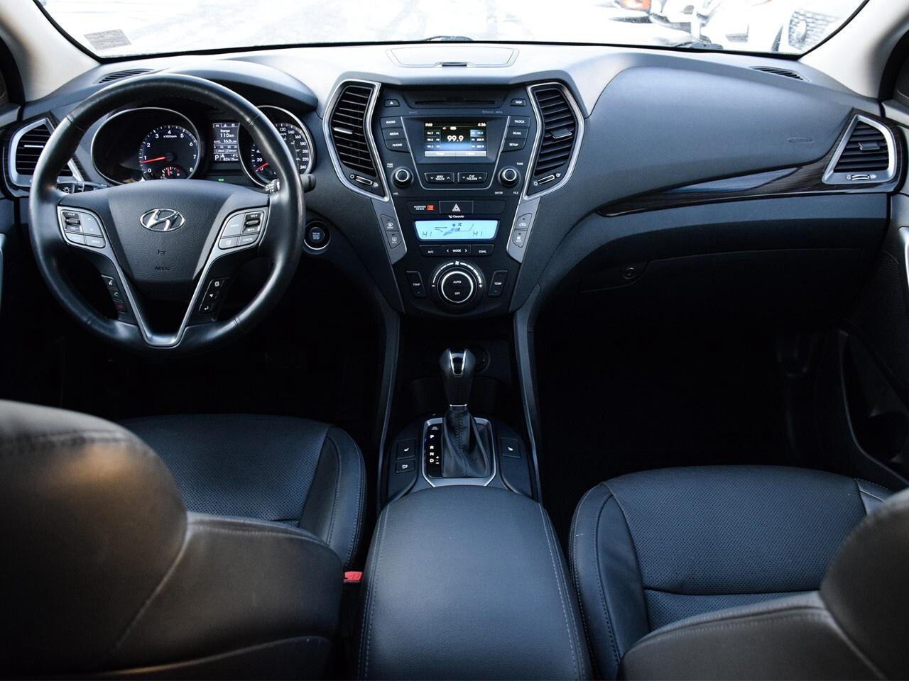 2016 Hyundai Santa Fe XL AWD 4dr 3.3L Auto Luxury Adventure Ed Photo