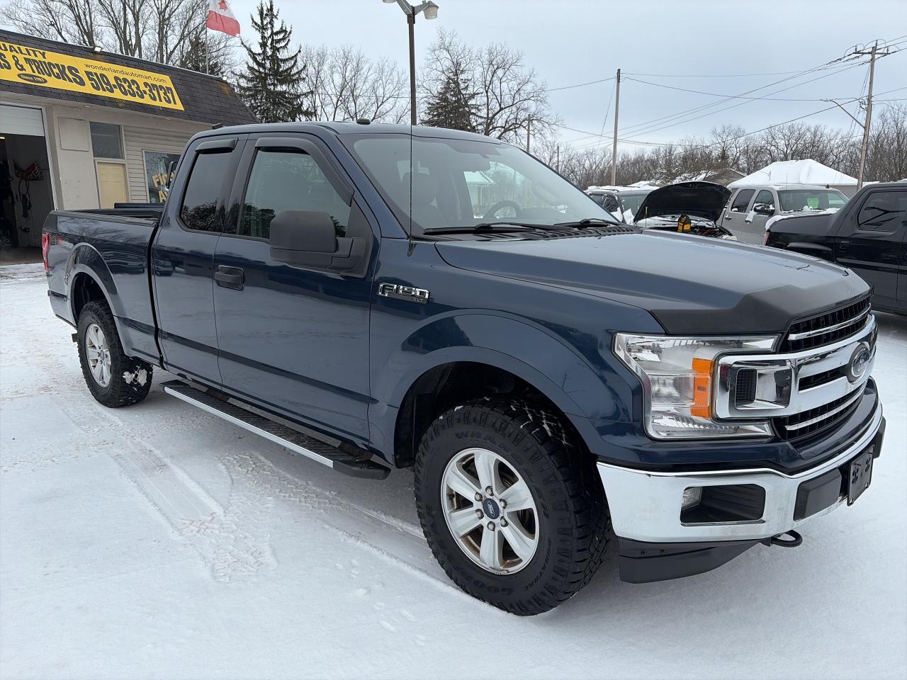 2018 Ford F-150 XLT-4X4-BLUETOOTH-CLEAN Photo3