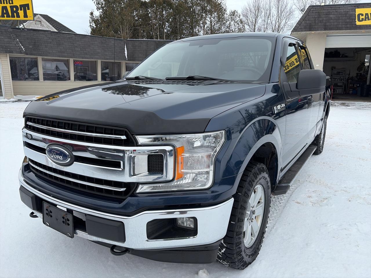 2018 Ford F-150 XLT-4X4-BLUETOOTH-CLEAN Photo