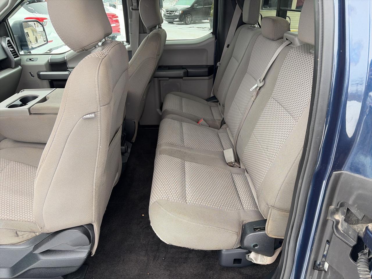 2018 Ford F-150 XLT-4X4-BLUETOOTH-CLEAN Photo