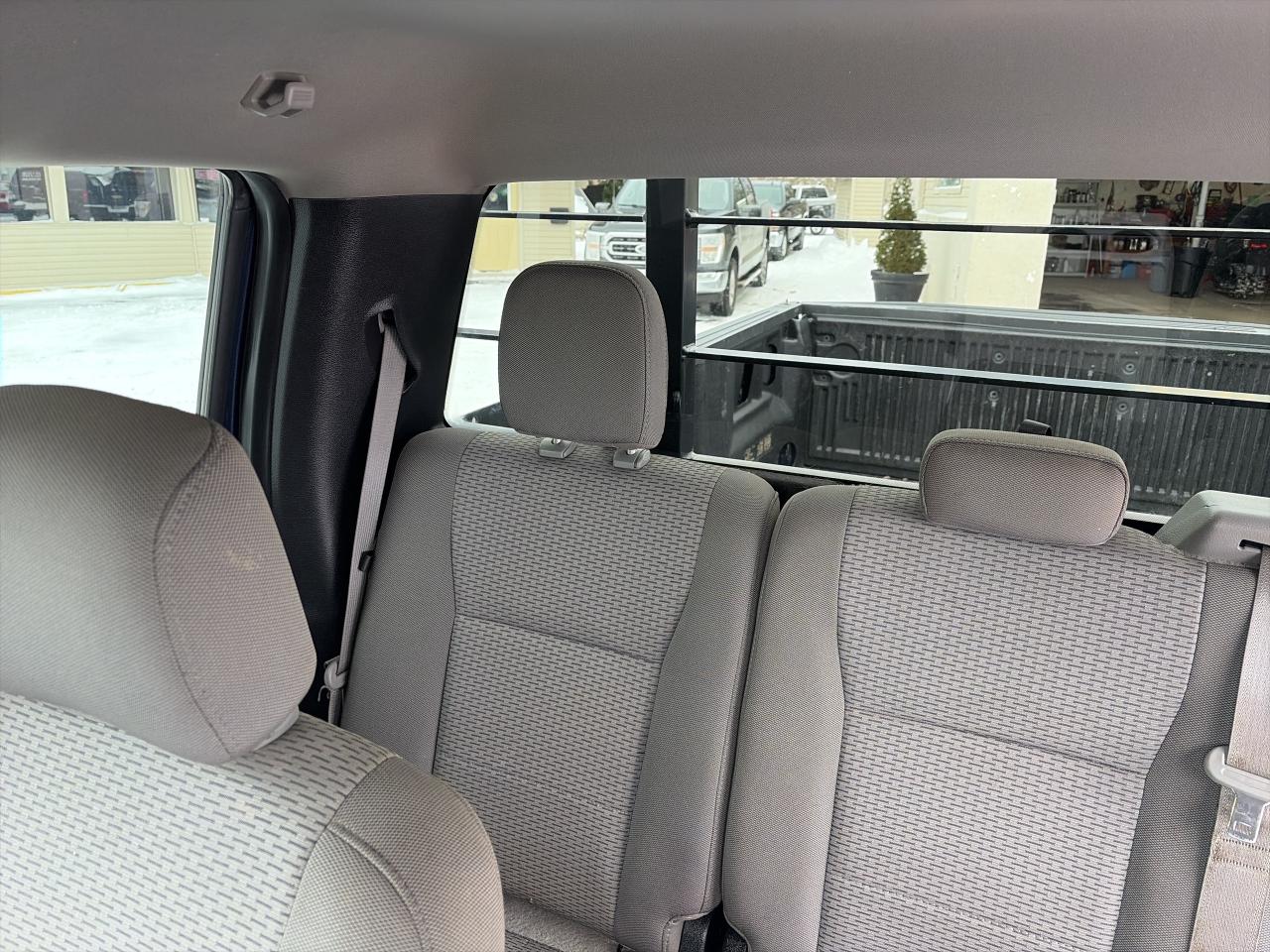 2018 Ford F-150 XLT-4X4-BLUETOOTH-CLEAN Photo