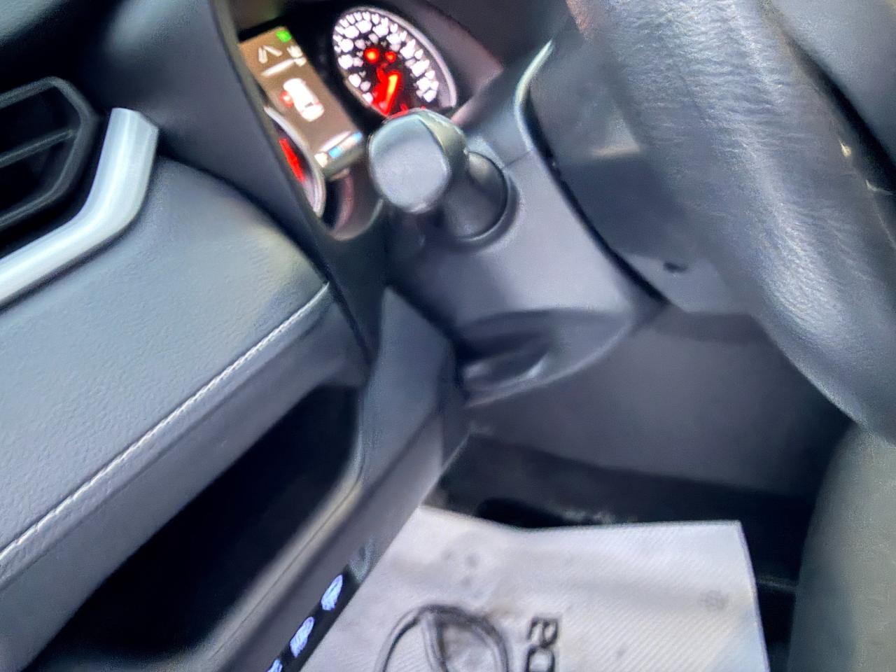 2022 Toyota RAV4 LE 4dr All-wheel Drive Photo