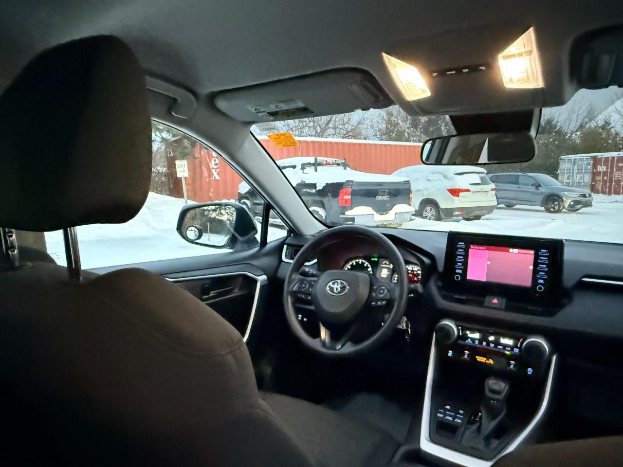 2022 Toyota RAV4 LE 4dr All-wheel Drive Photo