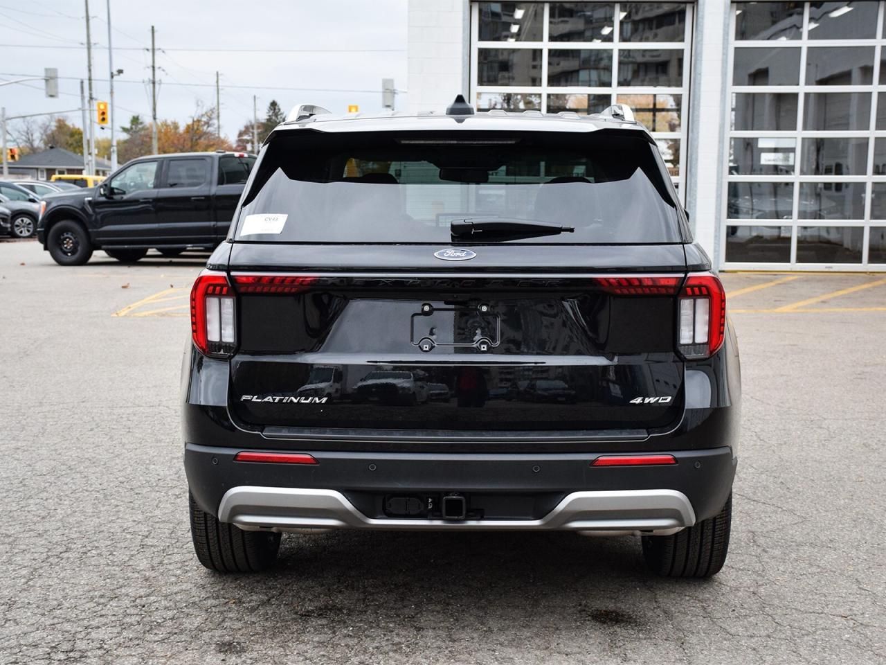 2026 Ford Explorer Platinum 4WD Photo