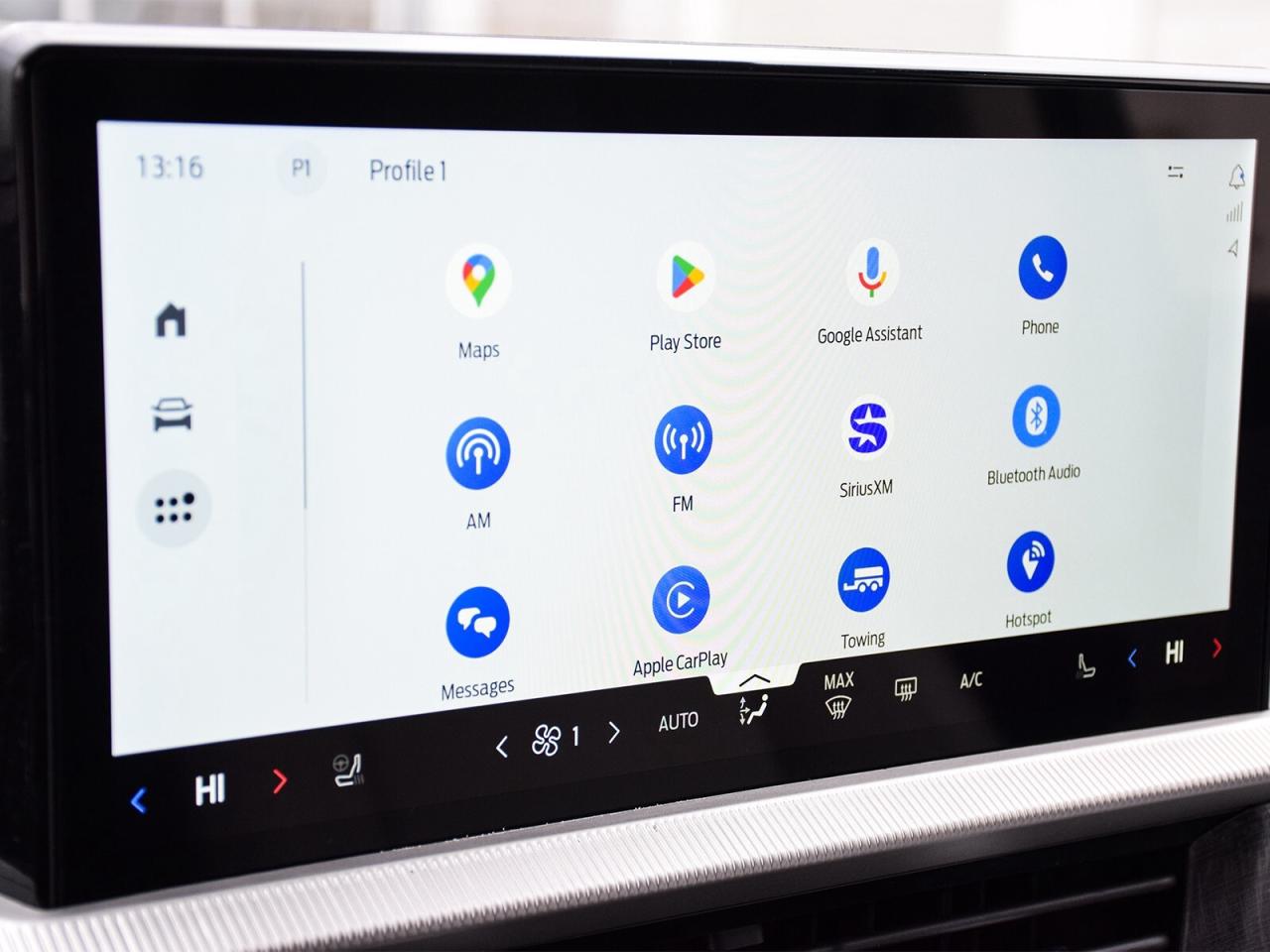 2026 Ford Explorer Platinum 4WD Photo