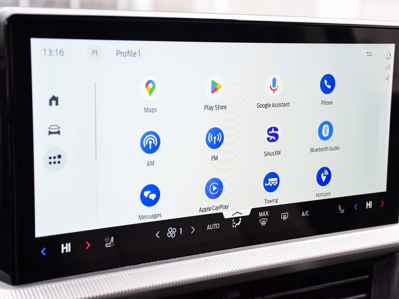 2026 Ford Explorer Platinum 4WD Photo