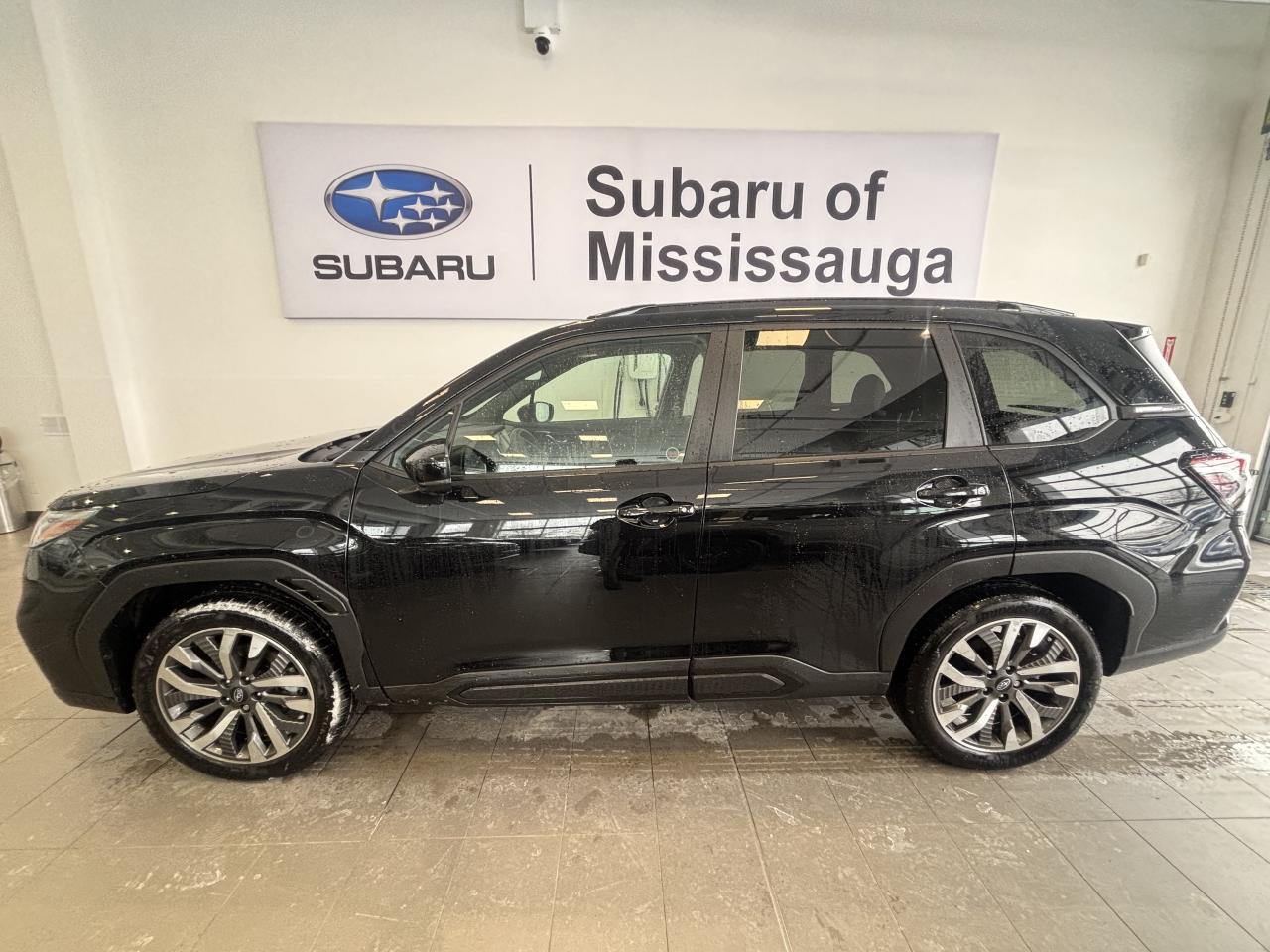 2025 Subaru Forester PREMIER  DEALER DEMO   CLEAN CARFAX   FULLY LOADED Photo