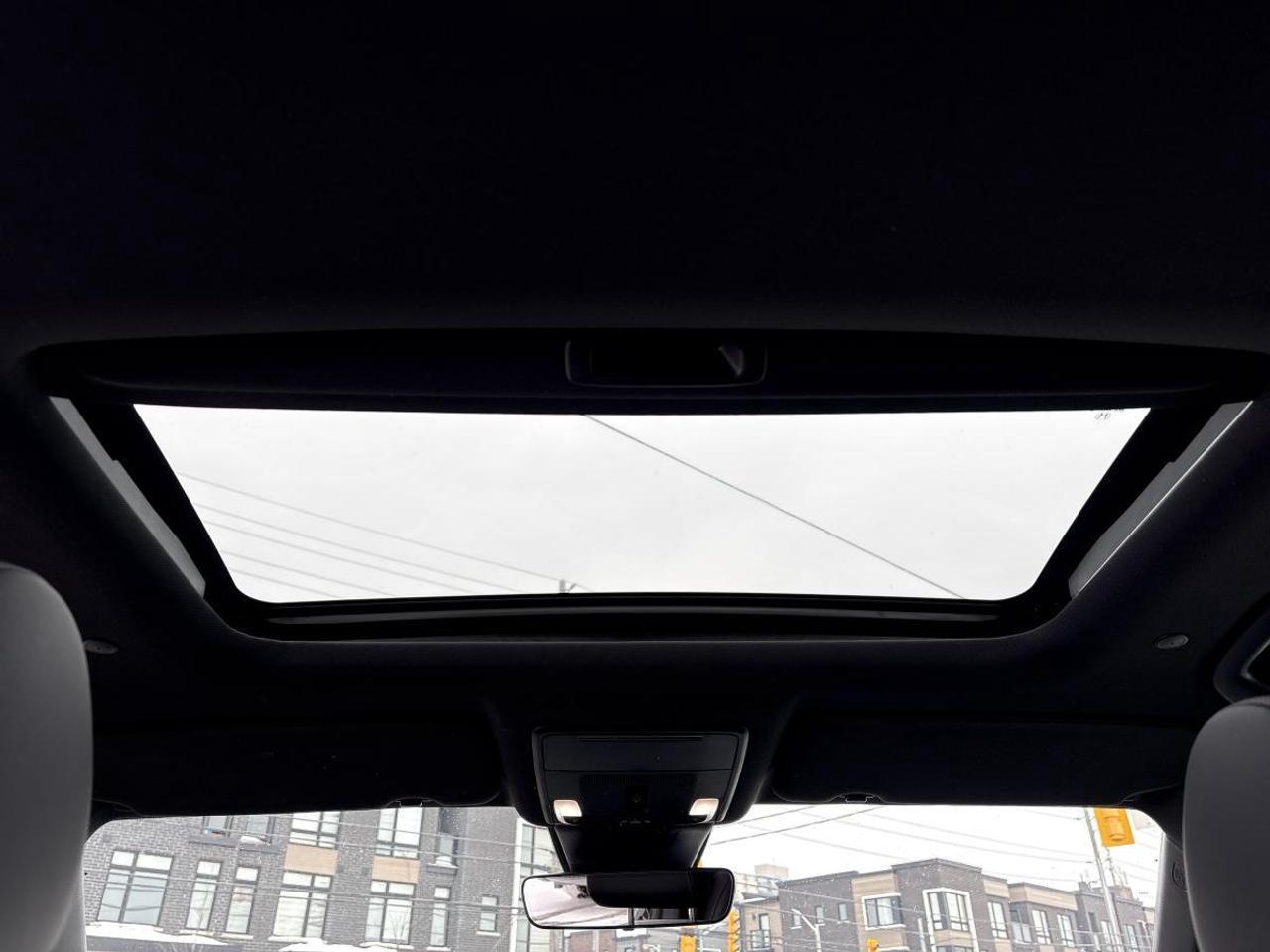 2023 Honda CR-V Hybrid Touring Honda Certified With 7YR/160K Warranty Photo