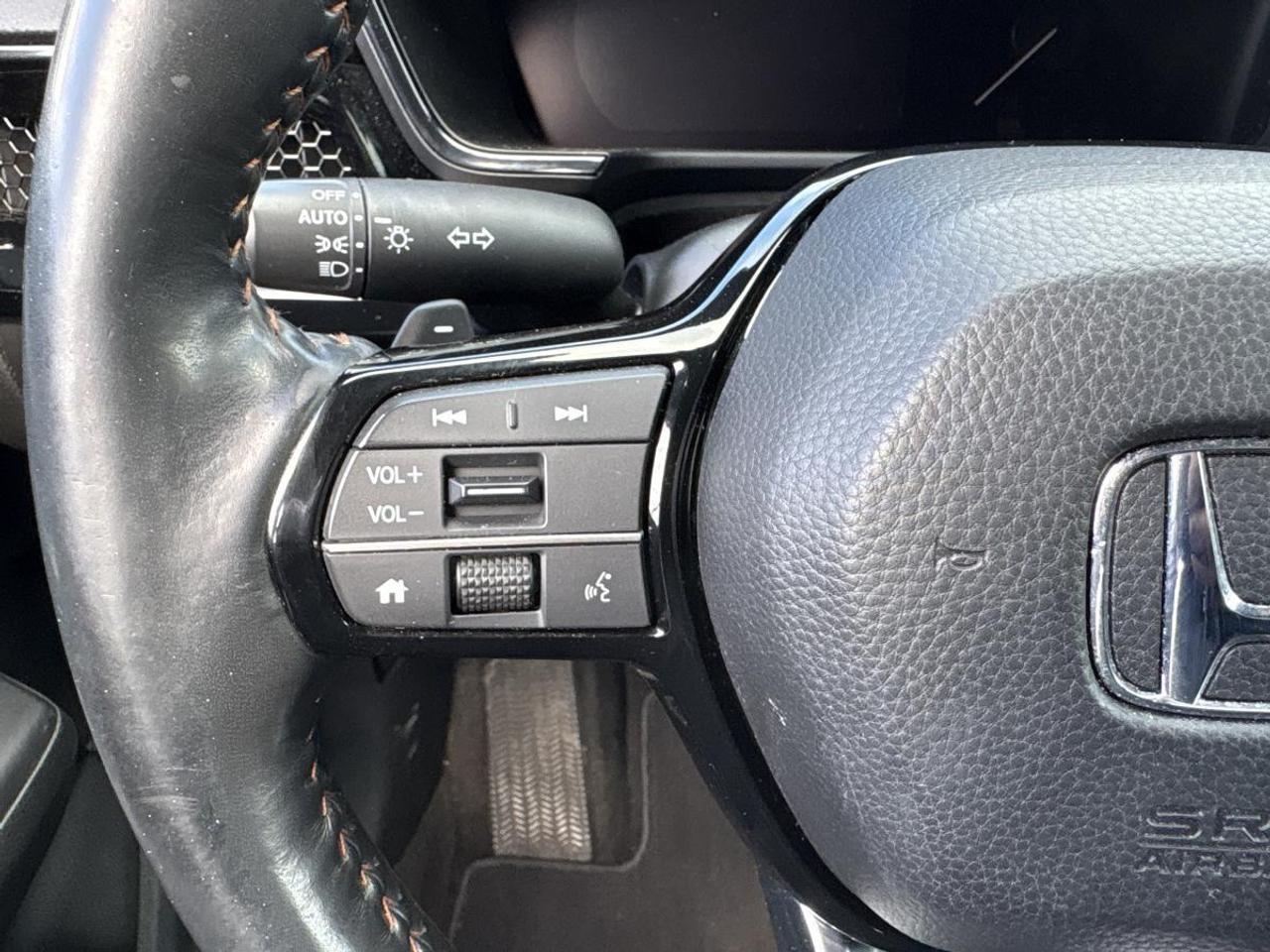 2023 Honda CR-V Hybrid Touring Honda Certified With 7YR/160K Warranty Photo
