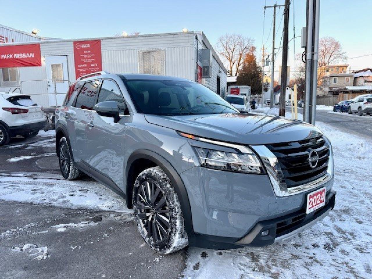 2024 Nissan Pathfinder SL Premium, NAVI, LEATHER, PANO ROOF, BOSE, 360 CA Photo