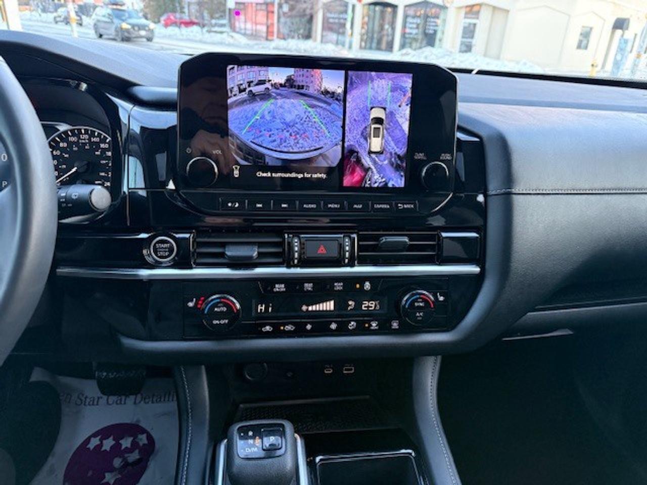 2024 Nissan Pathfinder SL Premium, NAVI, LEATHER, PANO ROOF, BOSE, 360 CA Photo