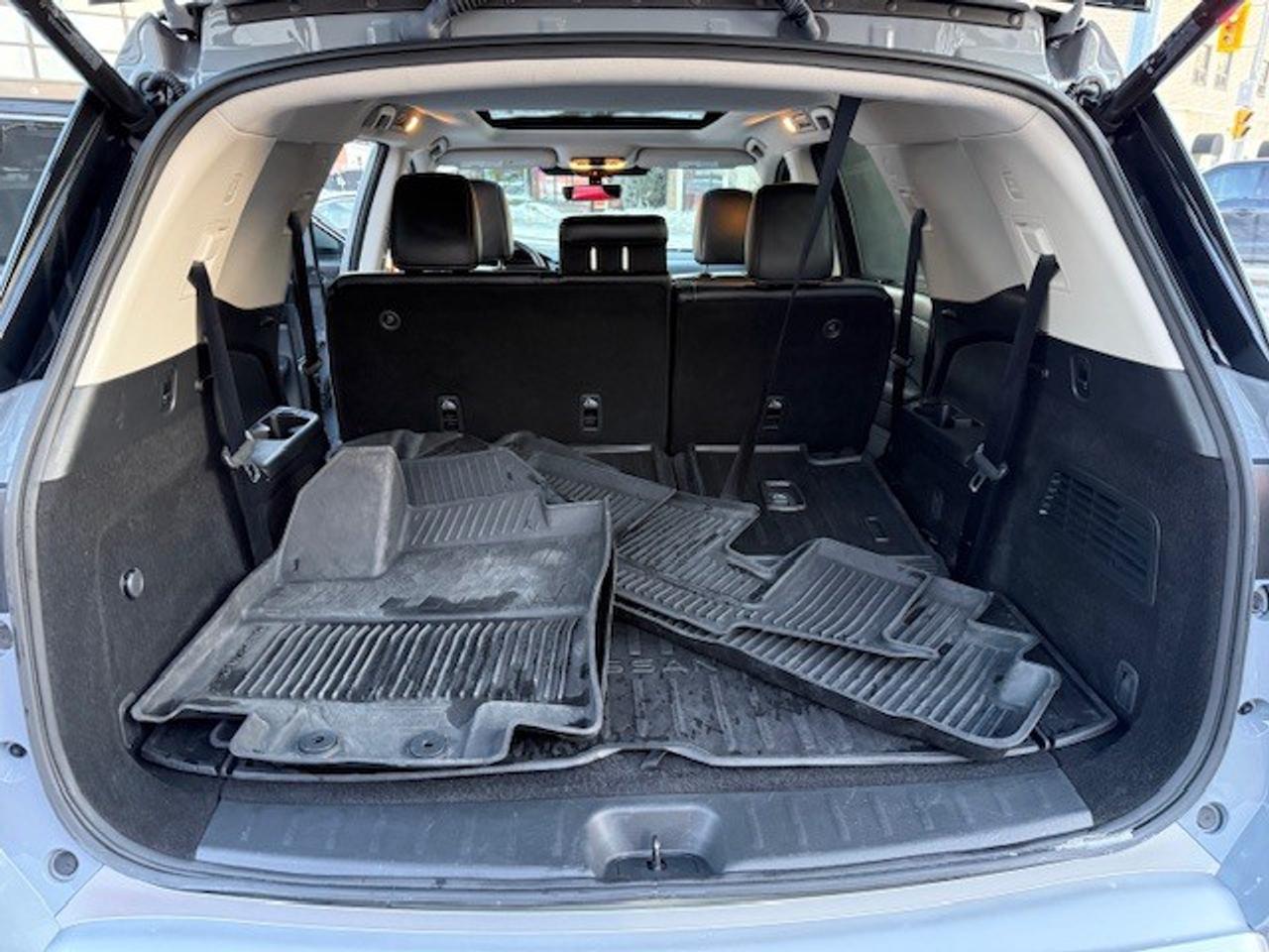 2024 Nissan Pathfinder SL Premium, NAVI, LEATHER, PANO ROOF, BOSE, 360 CA Photo