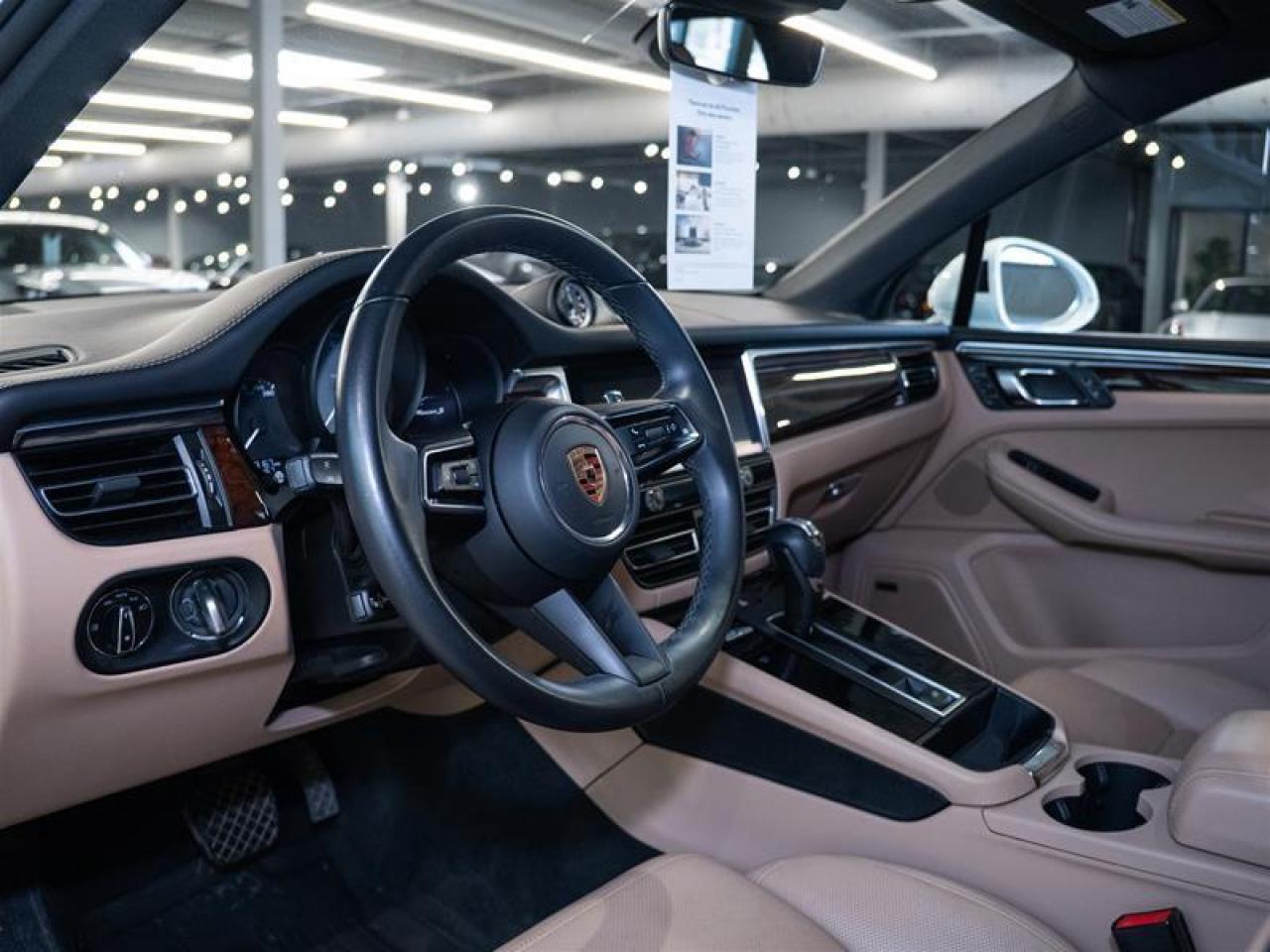 2024 Porsche Macan S AWD Photo