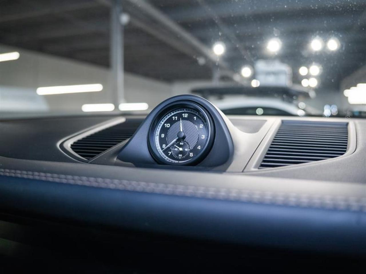 2024 Porsche Macan S AWD Photo