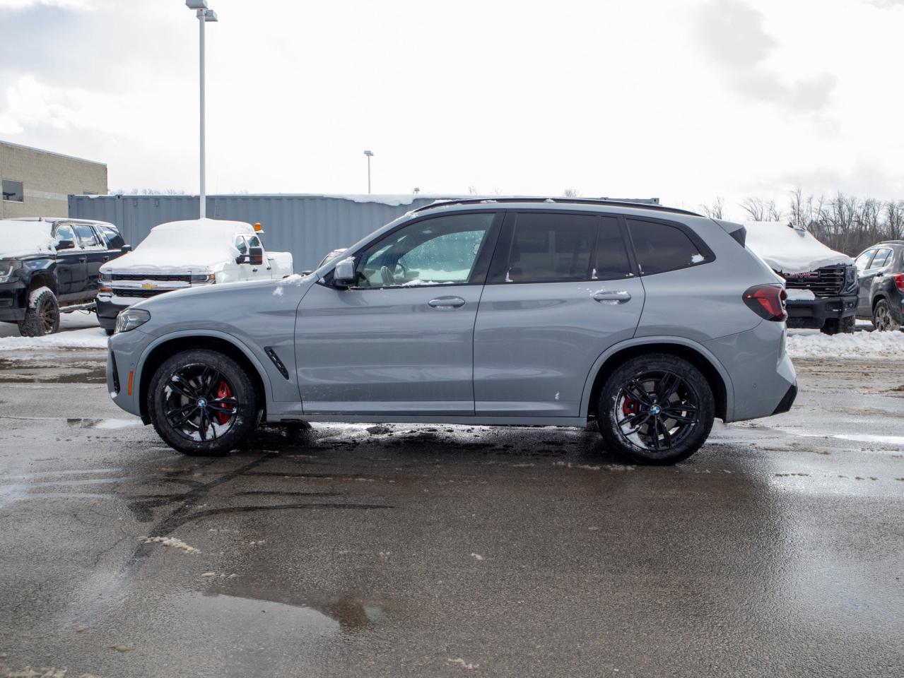 2022 BMW X3 xDrive30i- AWD   Premium Interior Quality Photo
