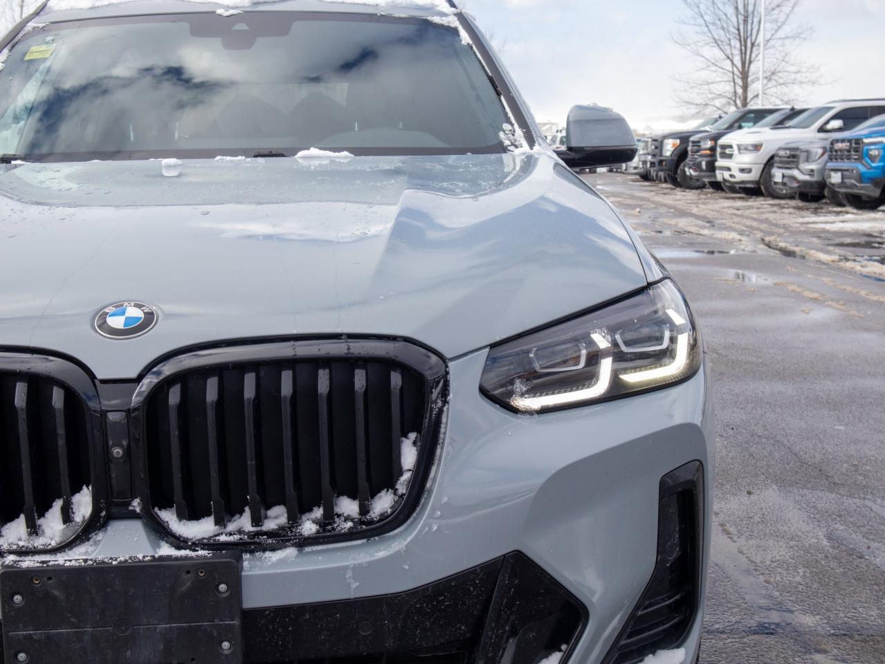 2022 BMW X3 xDrive30i- AWD   Premium Interior Quality Photo