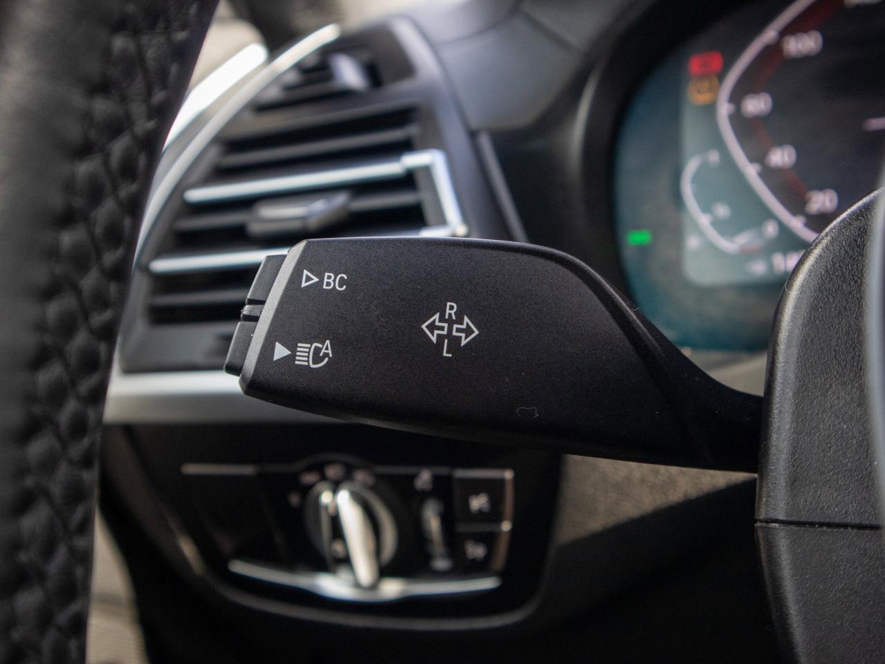 2022 BMW X3 xDrive30i- AWD   Premium Interior Quality Photo