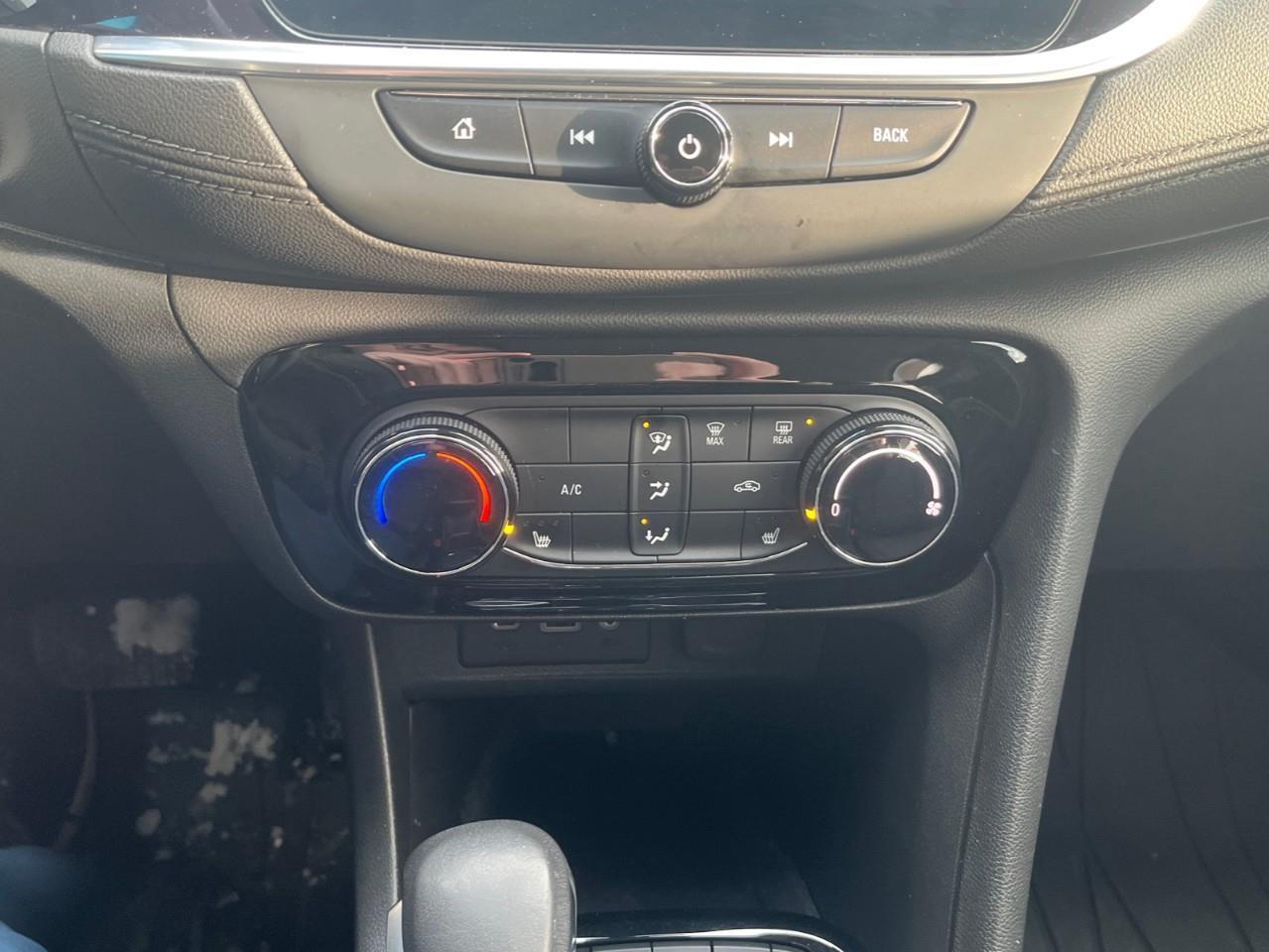 2020 Buick Encore GX PREFERRED ALL WHEEL DRIVE VALUE Photo