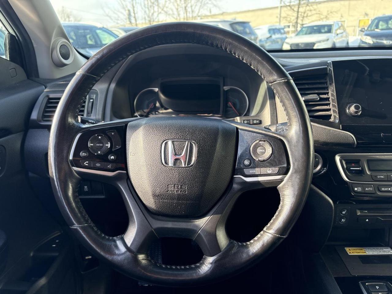 2020 Honda Pilot TOURING 8-PASSENGER Photo