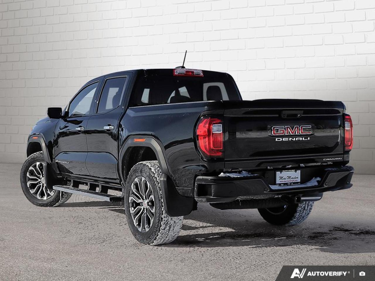 2026 GMC Canyon Crew Cab Short Box 4-Wheel Drive Denali Photo2