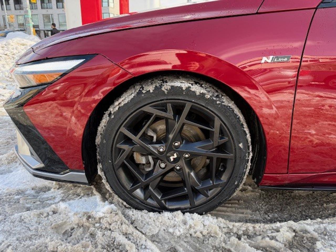 2024 Hyundai Elantra N Line Ultimate, LEATHER, NAVI, NEW TIRES + WINTER Photo