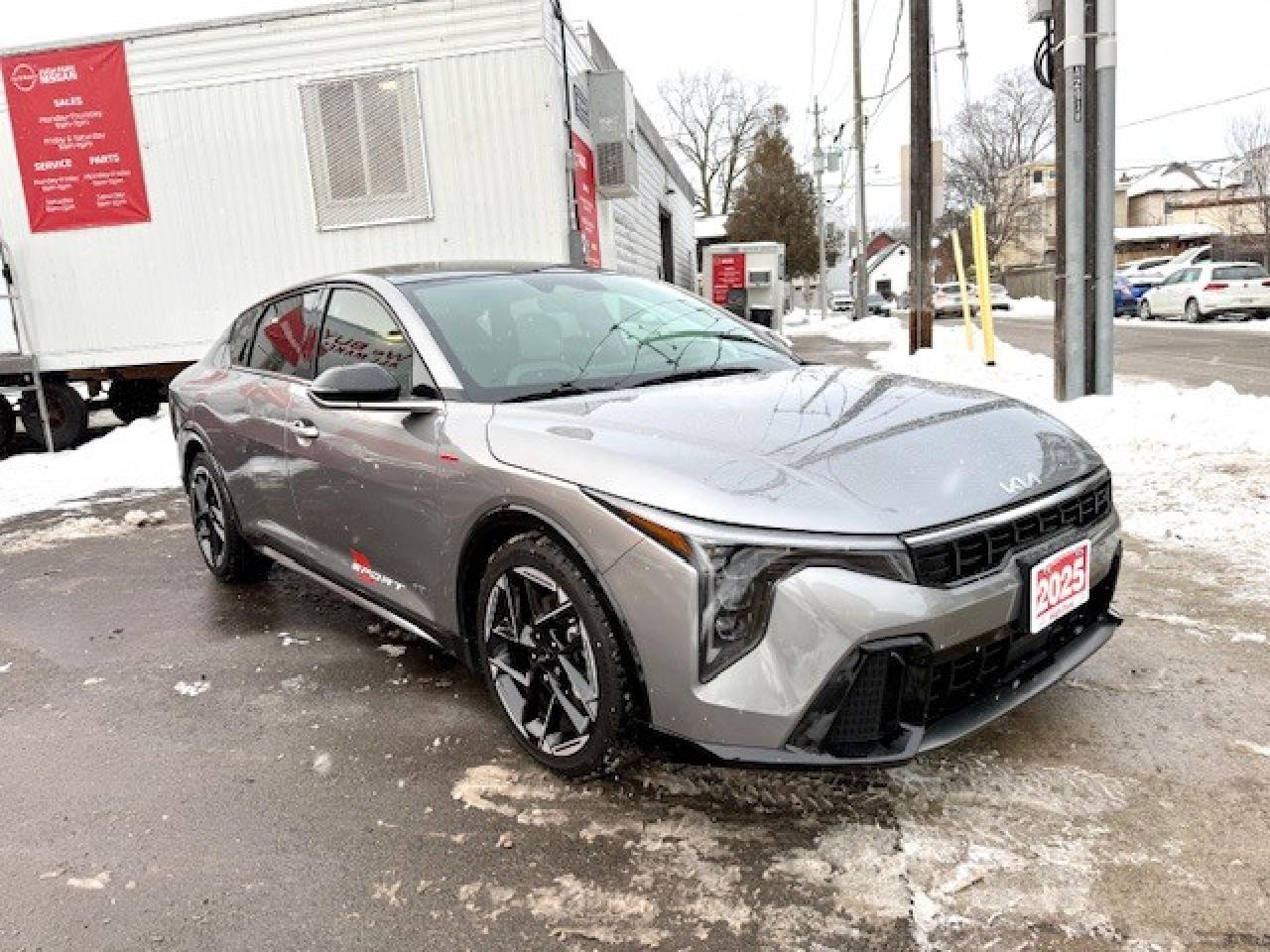 2025 Kia K4 GT-Line Turbo FWD Photo2