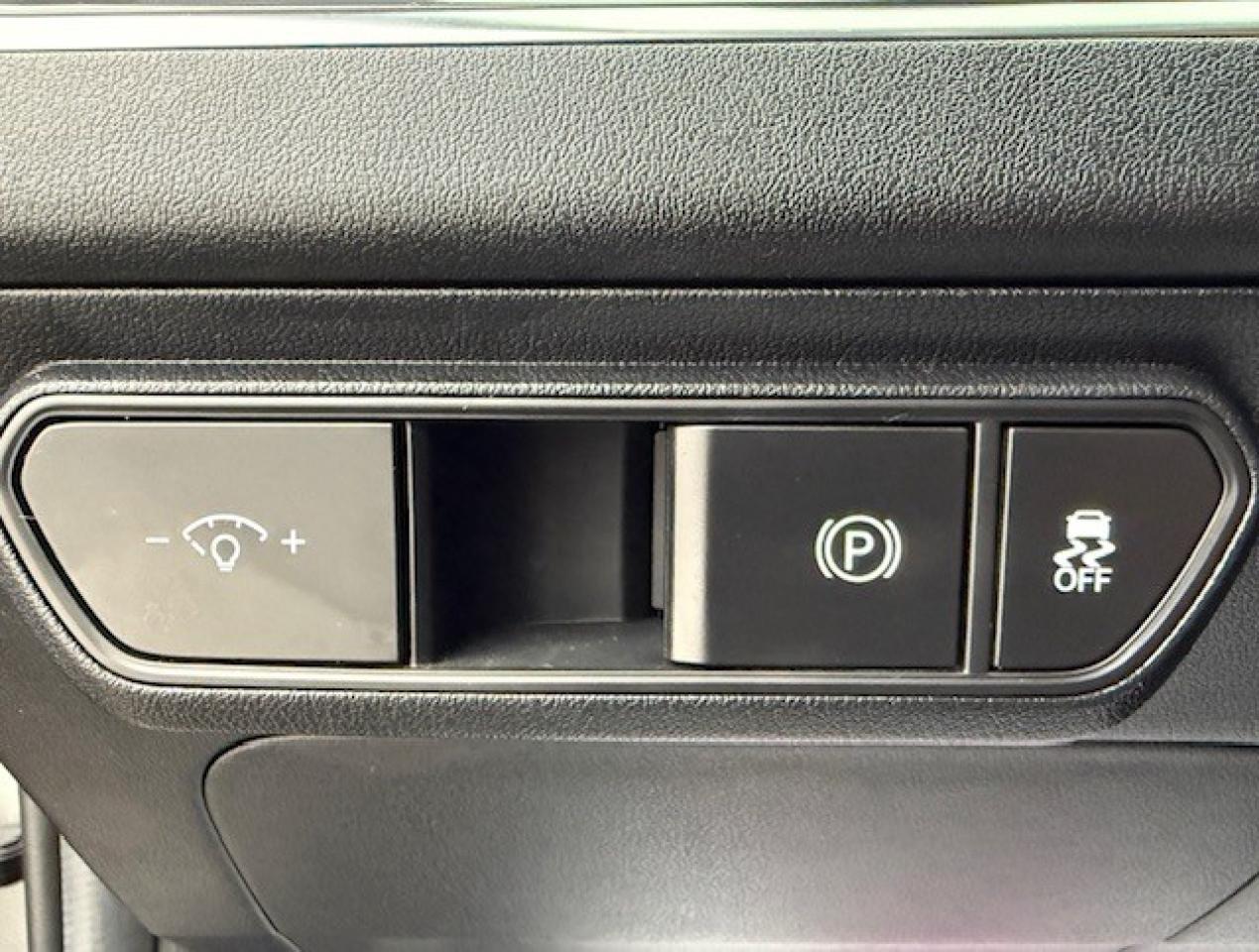 2025 Kia K4 GT-Line Turbo FWD Photo