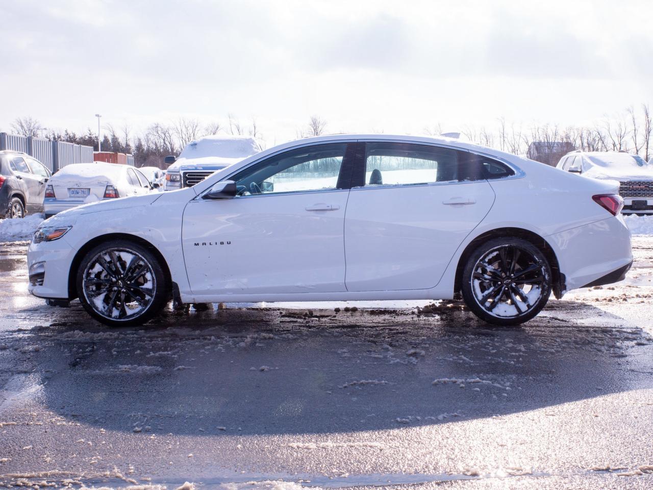 2021 Chevrolet Malibu LT- Heated Front Seats   WiFi Hotspot Photo4