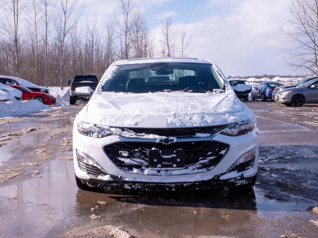2021 Chevrolet Malibu LT- Heated Front Seats   WiFi Hotspot Photo2