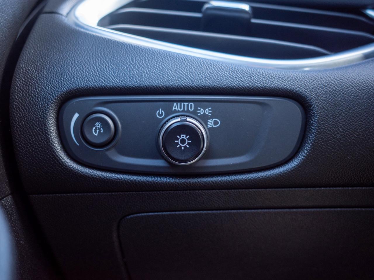 2021 Chevrolet Malibu LT- Heated Front Seats   WiFi Hotspot Photo