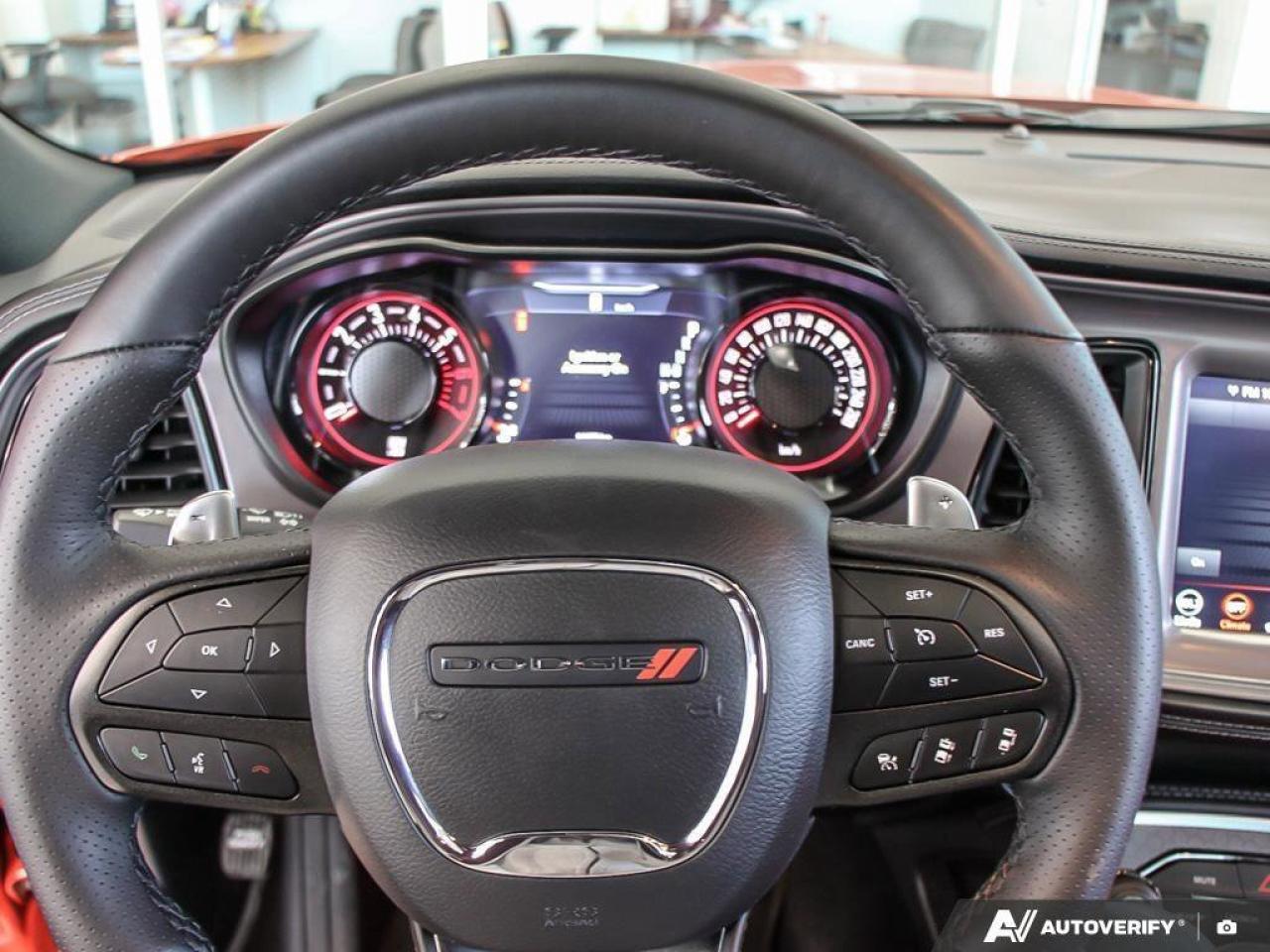 2023 Dodge Challenger R/TR/T PLUS, 5.7L HEMI V8, ALLOYS, LEATHER, SUNROO Photo