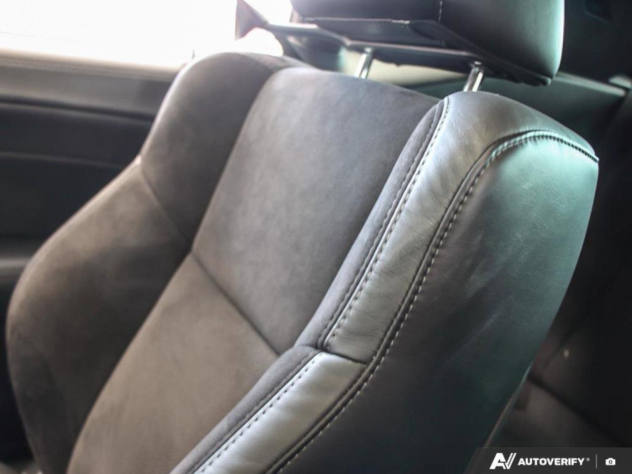 2023 Dodge Challenger R/TR/T PLUS, 5.7L HEMI V8, ALLOYS, LEATHER, SUNROO Photo