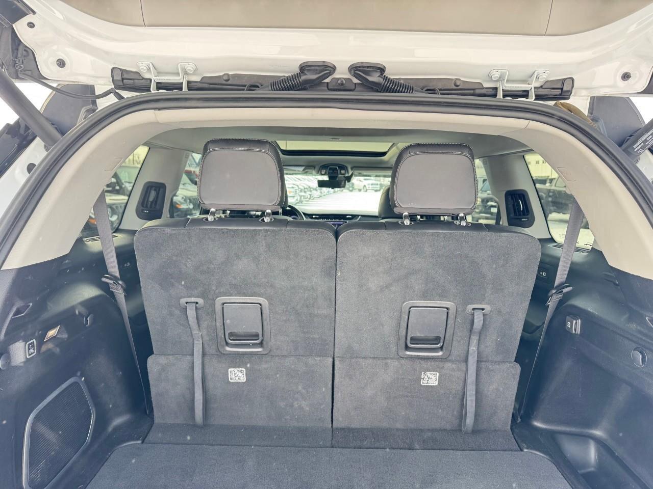 2022 Jeep Grand Cherokee L LimitedLIMITED, 3.6L V6, 4X4, SUNROOF, ALLOYS, 1-O Photo