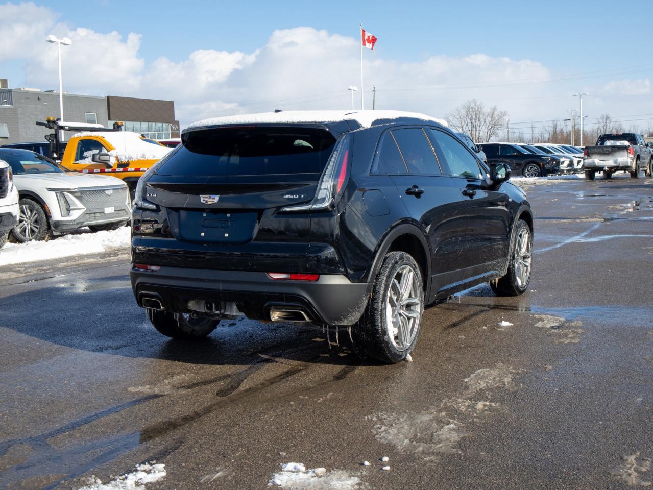 2022 Cadillac XT4 AWD Sport- AWD   Premium Sport Interior Photo