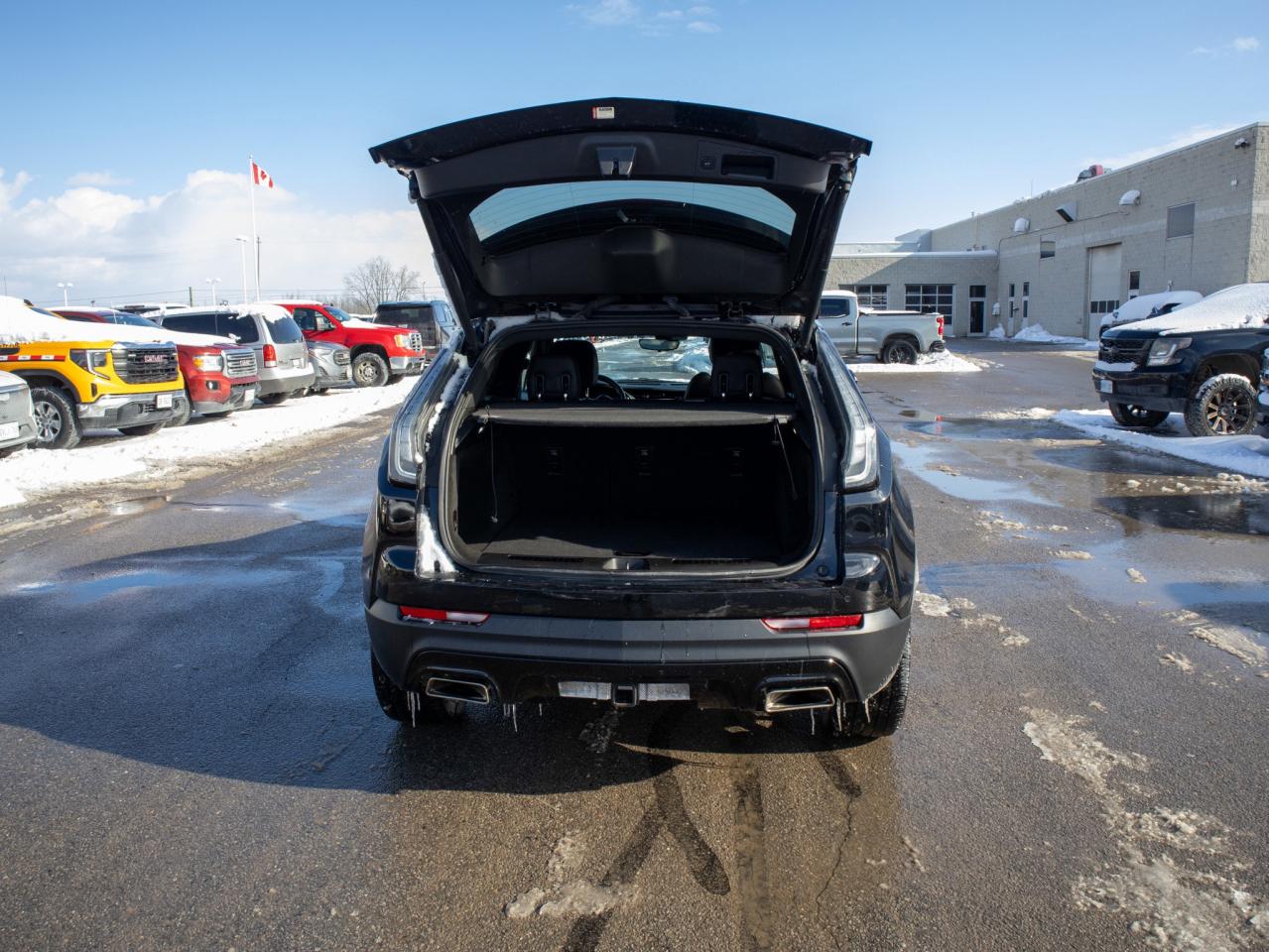 2022 Cadillac XT4 AWD Sport- AWD   Premium Sport Interior Photo