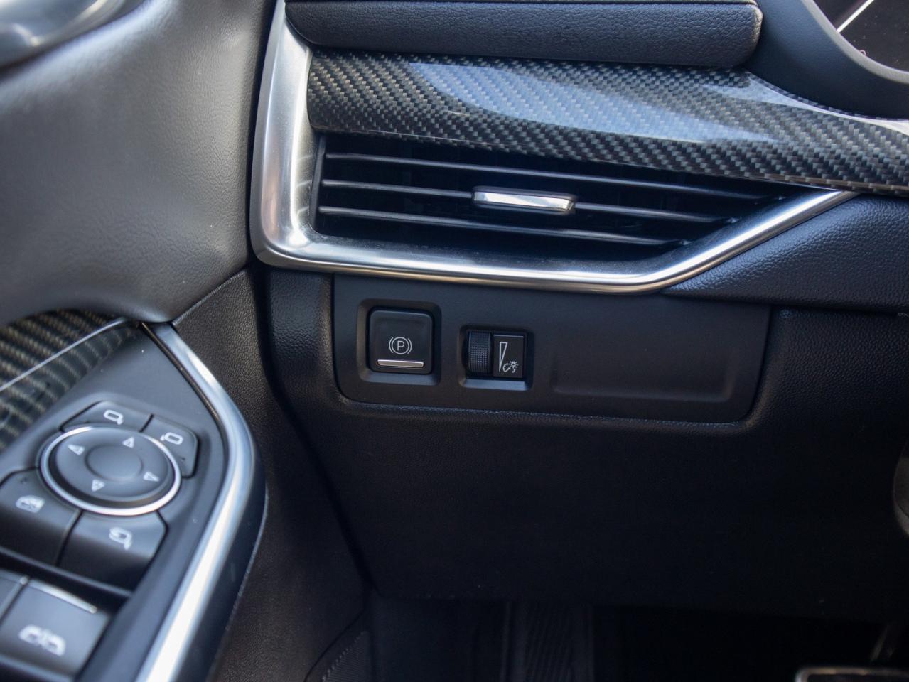 2022 Cadillac XT4 AWD Sport- AWD   Premium Sport Interior Photo