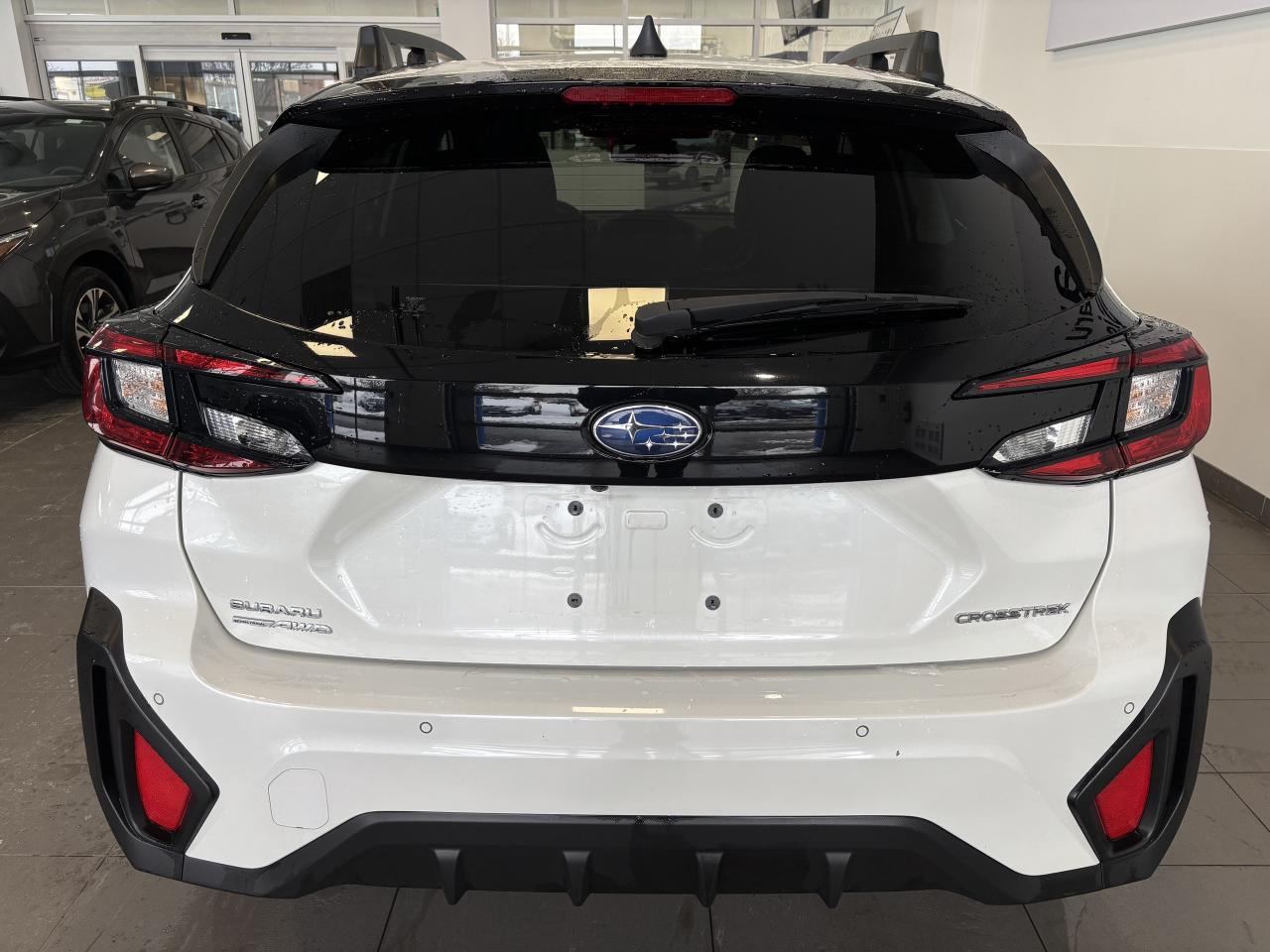 2024 Subaru Crosstrek ONYX   1 OWNER   CLEAN CARFAX   SUNROOF   CARPLAY! Photo