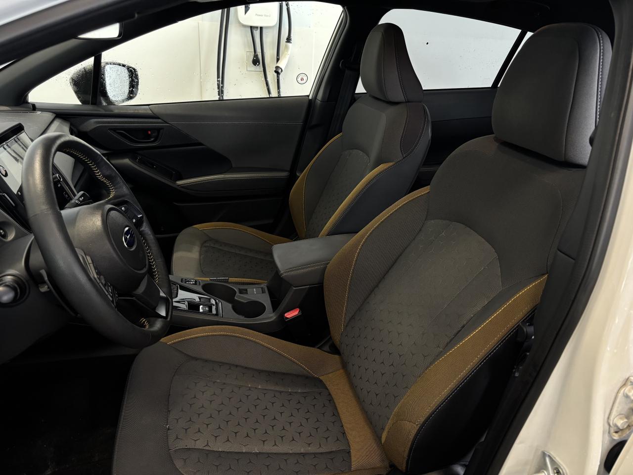 2024 Subaru Crosstrek ONYX   1 OWNER   CLEAN CARFAX   SUNROOF   CARPLAY! Photo