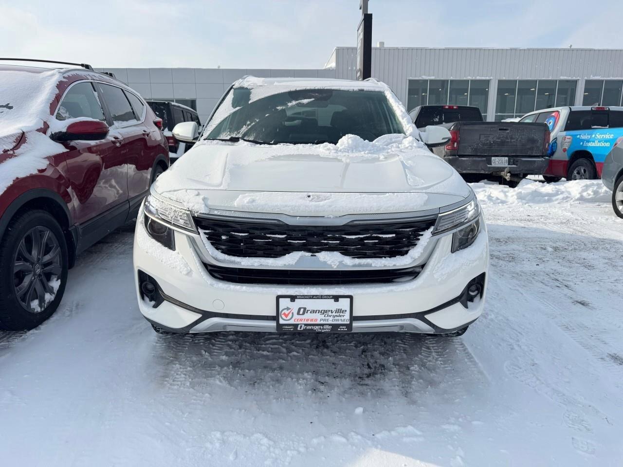 2021 Kia Seltos SEX, 2.0 L 4-CYLINDER, AWD, ALLOYS, SUNROOF, LEATH Photo