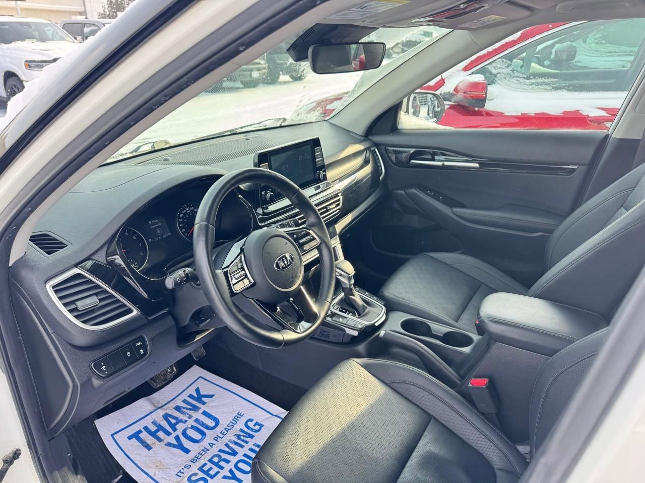 2021 Kia Seltos SEX, 2.0 L 4-CYLINDER, AWD, ALLOYS, SUNROOF, LEATH Photo