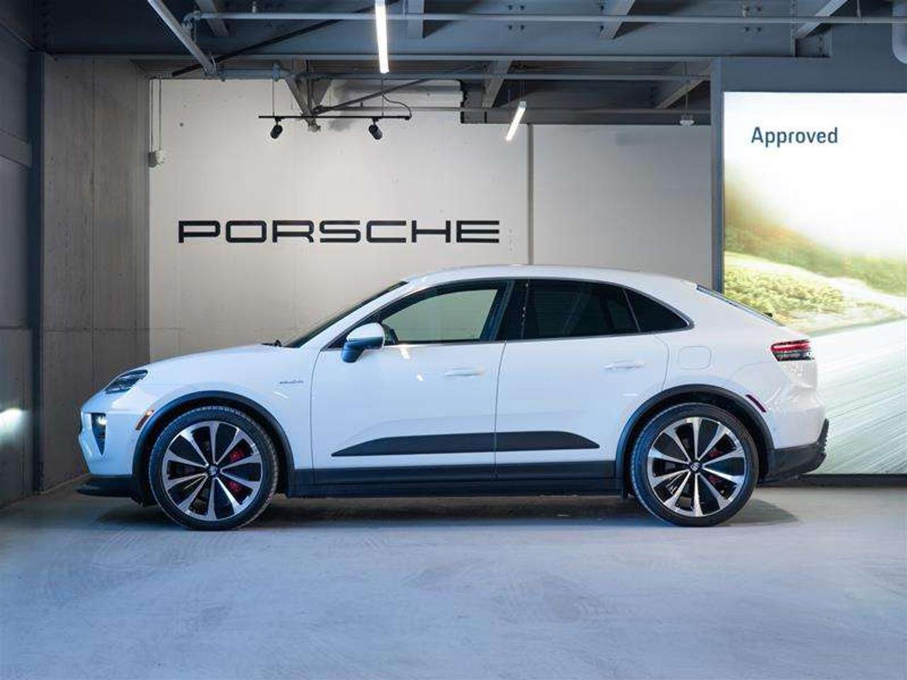 2025 Porsche Macan Electric 4S AWD Photo5