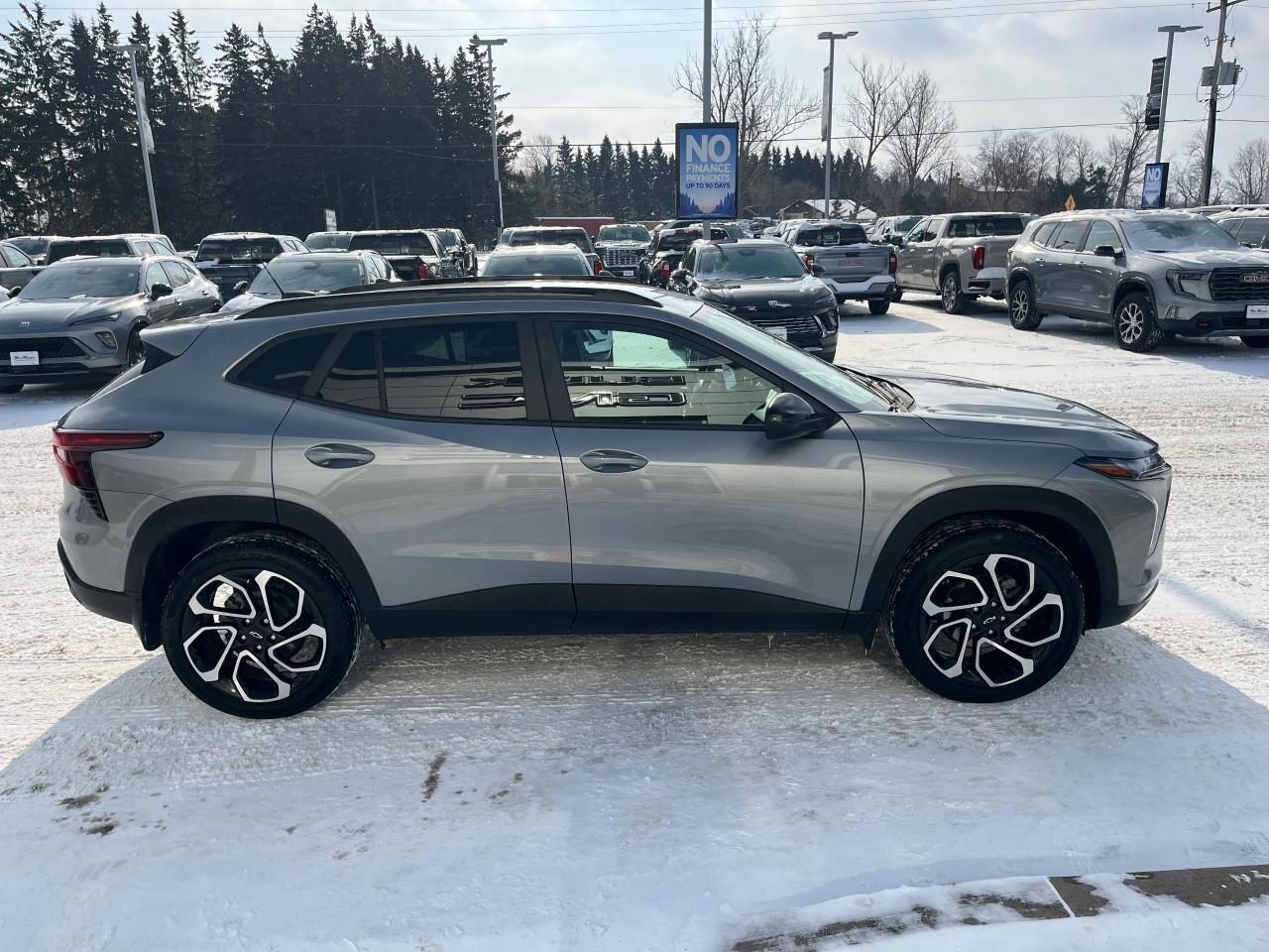 2025 Chevrolet Trax 2RS2RS, ECOTEC 1.2L, ALLOYS, FWD, CLOTH, CERTIFIED Photo