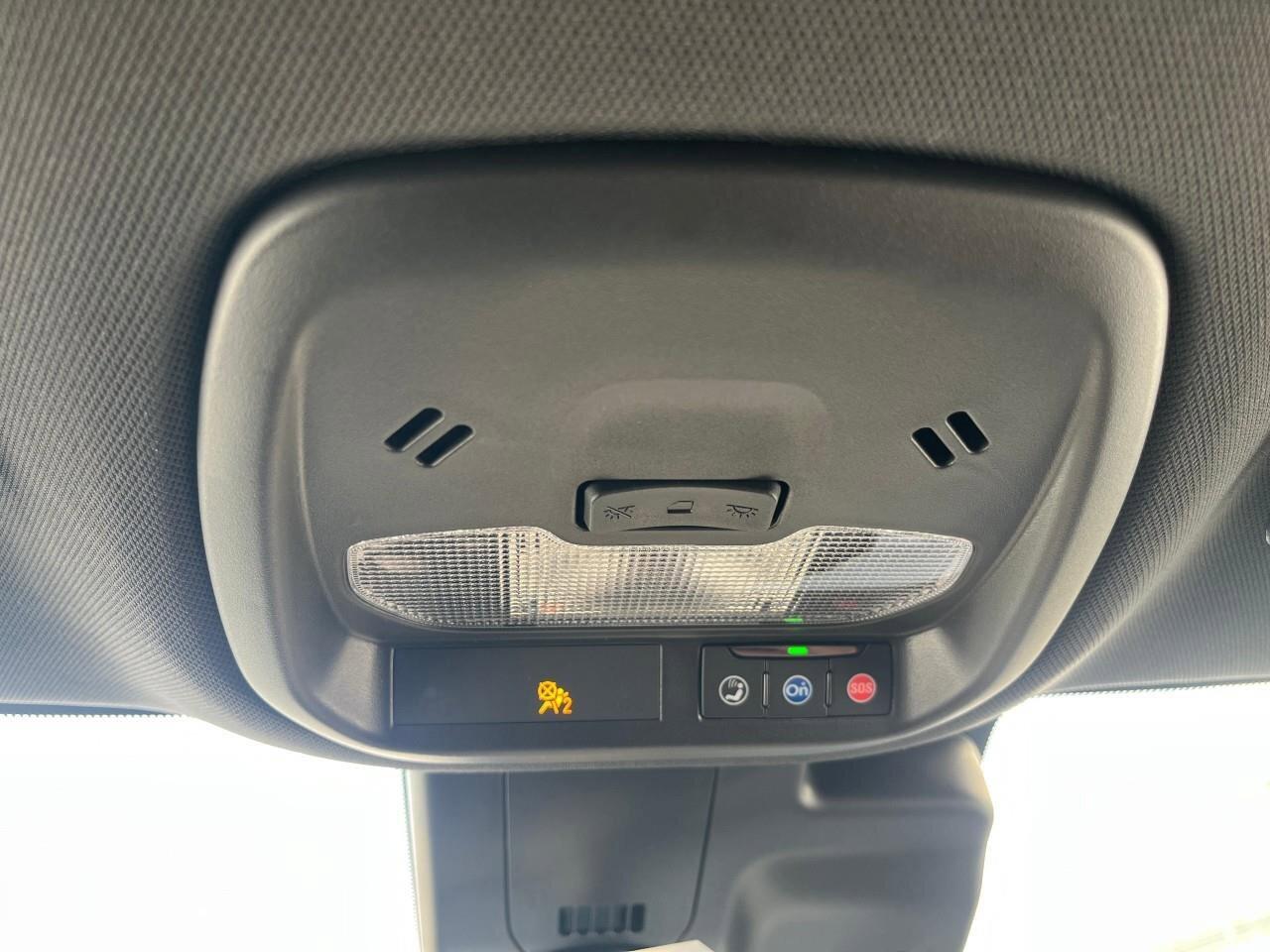 2025 Chevrolet Trax 2RS2RS, ECOTEC 1.2L, ALLOYS, FWD, CLOTH, CERTIFIED Photo