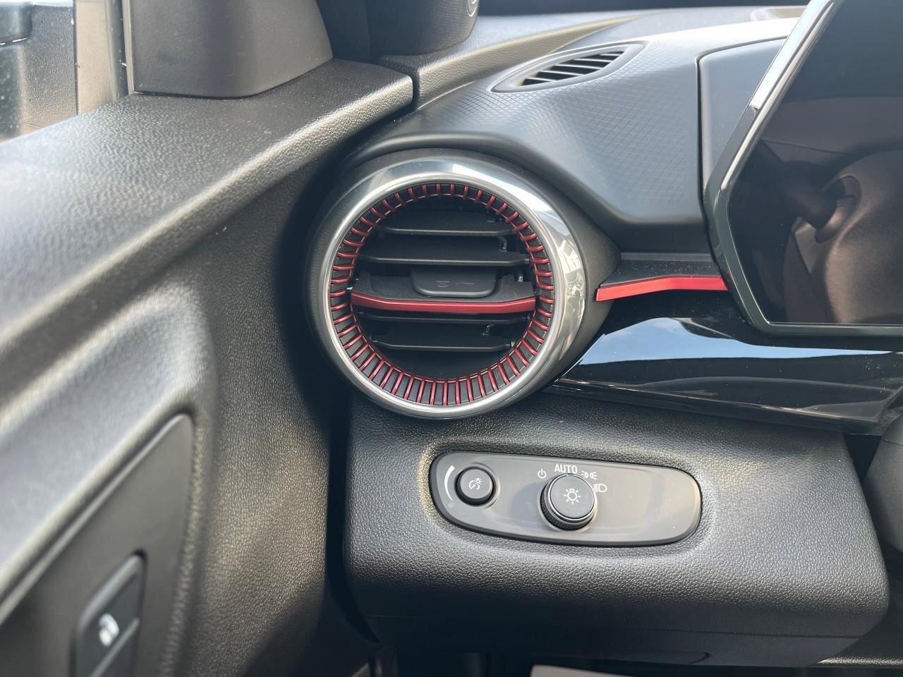 2025 Chevrolet Trax 2RS2RS, ECOTEC 1.2L, ALLOYS, FWD, CLOTH, CERTIFIED Photo