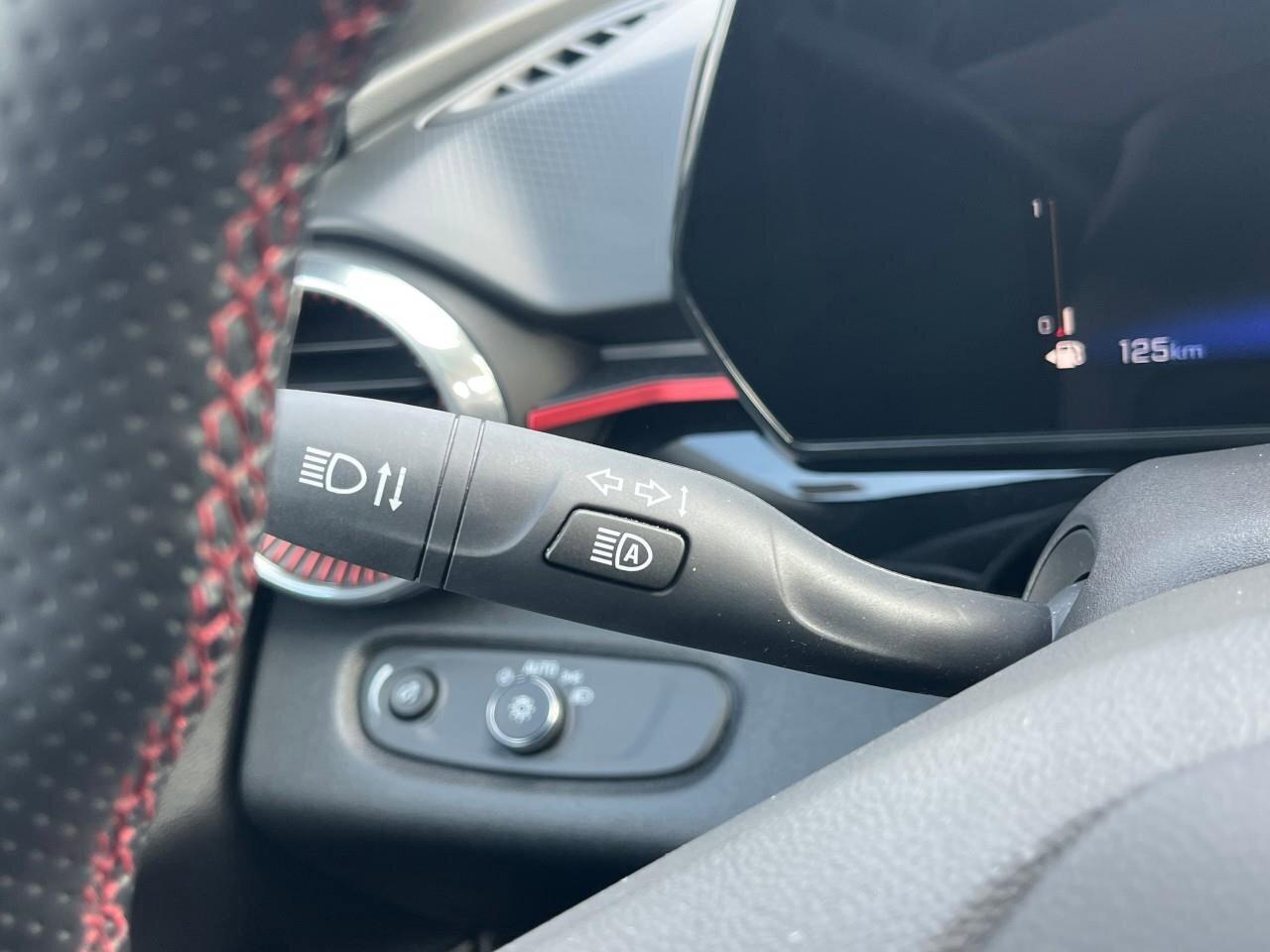 2025 Chevrolet Trax 2RS2RS, ECOTEC 1.2L, ALLOYS, FWD, CLOTH, CERTIFIED Photo