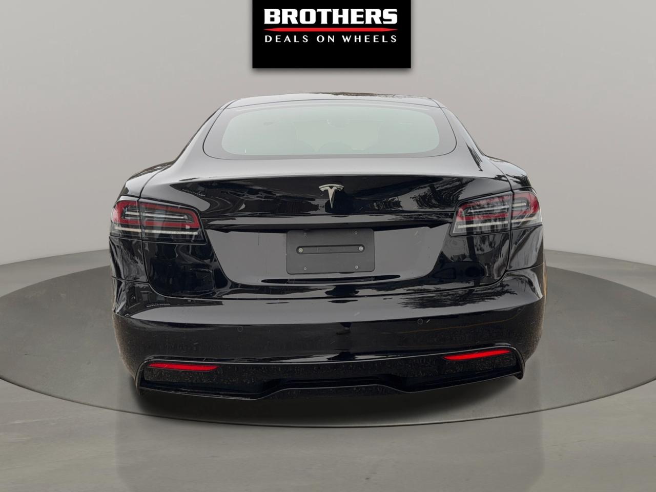 2023 Tesla Model S AWD Photo